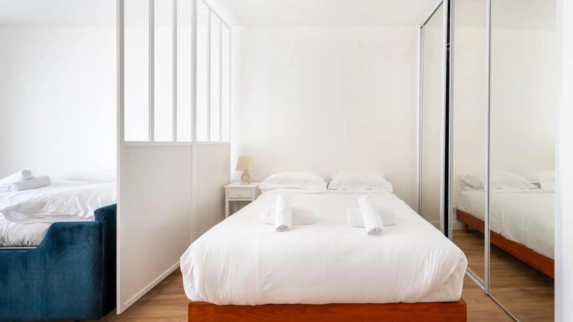 Stylish 1Bd Flat With Patio Rue Des Petites Ecuries Apartment Paris