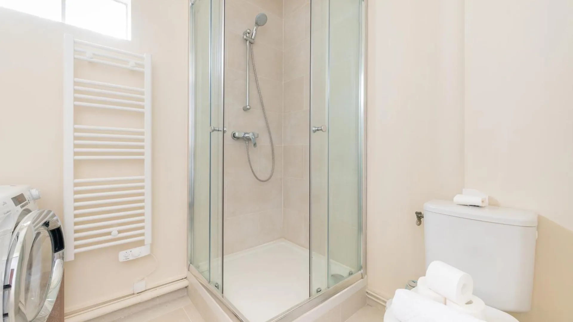 Stylish 1Bd Flat With Patio Rue Des Petites Ecuries Apartment Paris 0*,